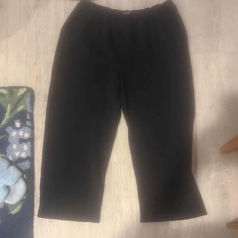 St. John Sport Black Wide-Leg Pants
